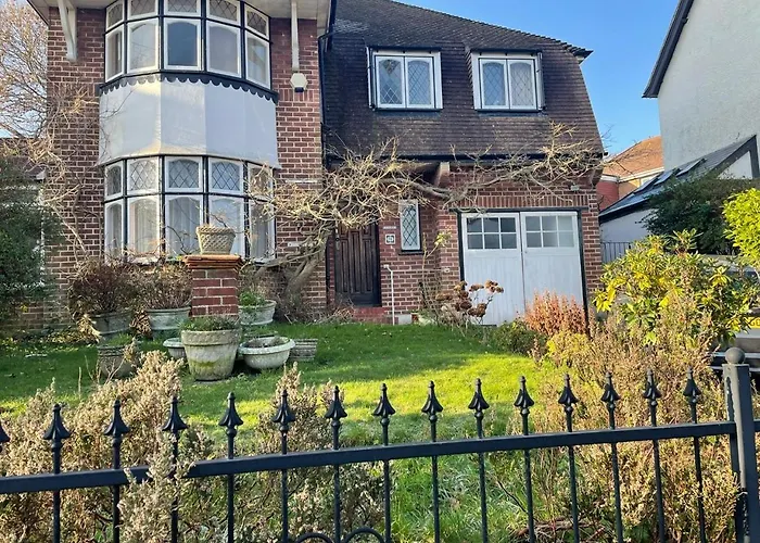 Livadia House At St Leonards On Sea